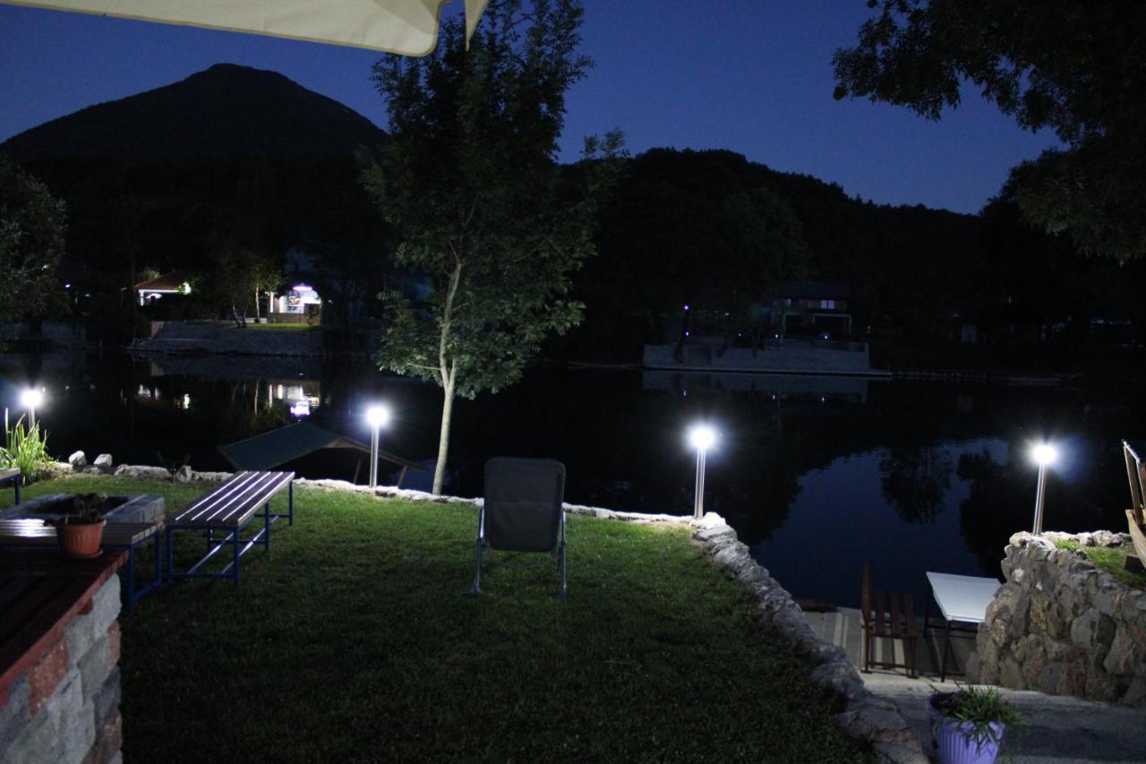 Am Una Lux House Бихач Экстерьер фото